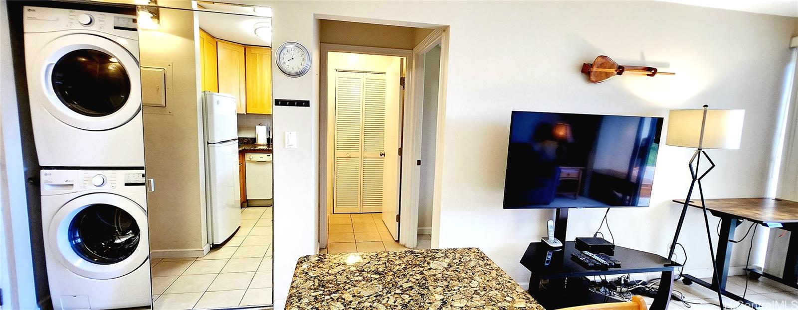 Four Paddle condo # 703, Honolulu, Hawaii - photo 6 of 16