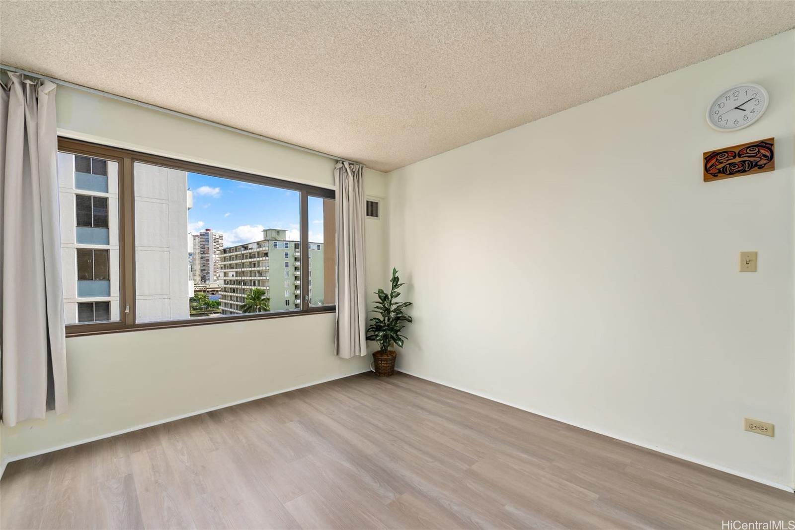 Four Paddle condo # 801, Honolulu, Hawaii - photo 12 of 25