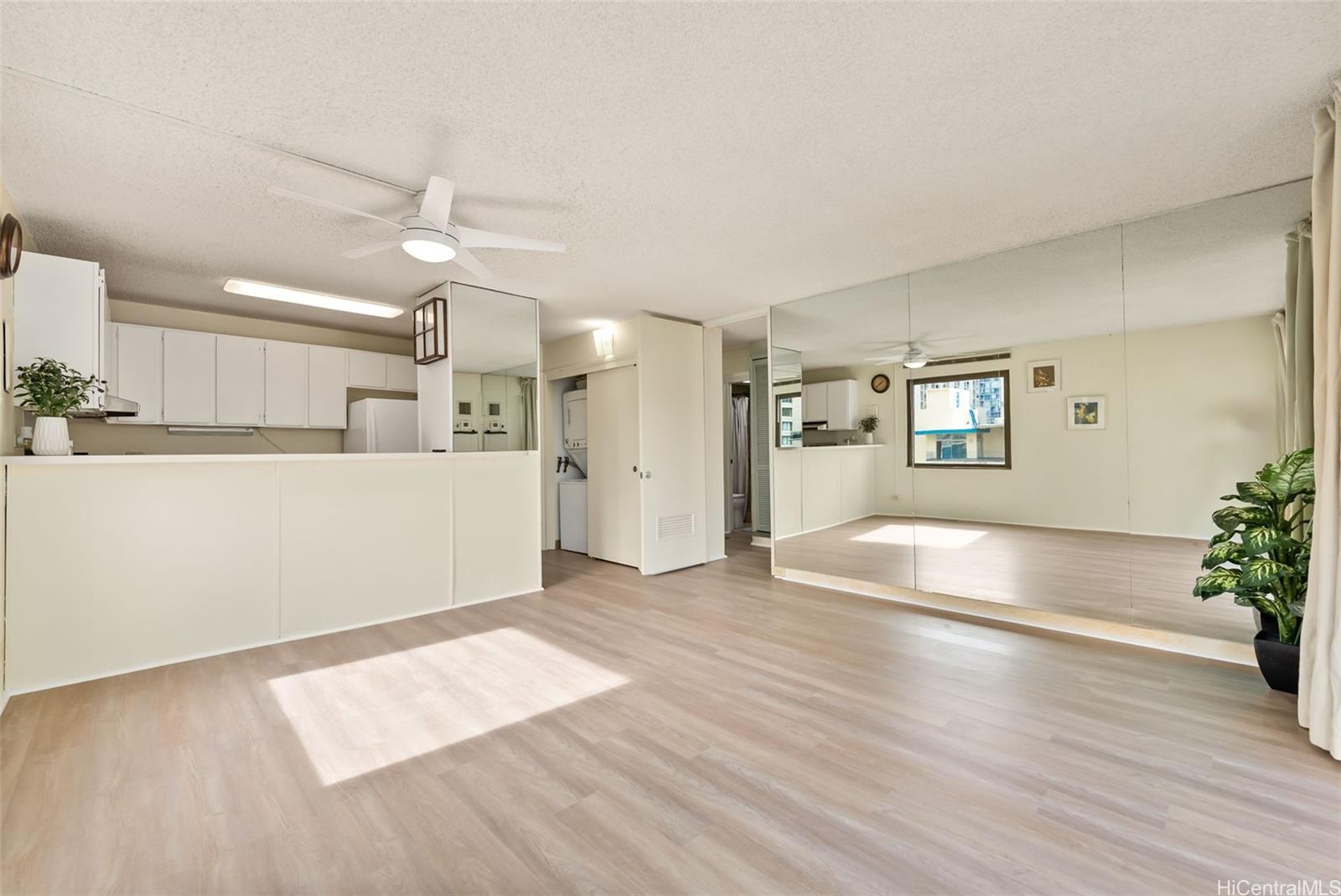 Four Paddle condo # 801, Honolulu, Hawaii - photo 8 of 25