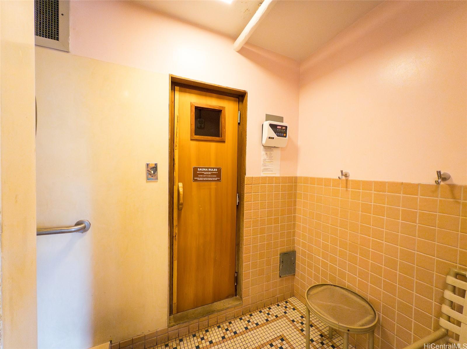 Four Paddle condo # 812, Honolulu, Hawaii - photo 21 of 21