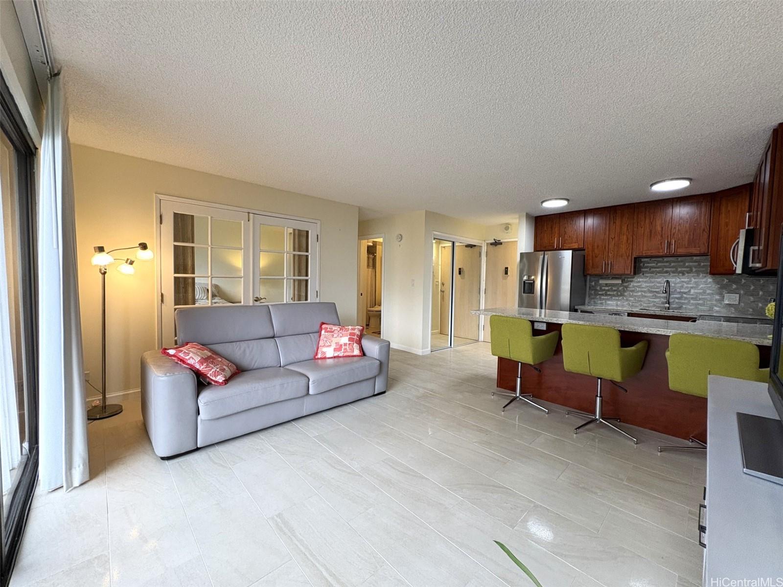 Four Paddle condo # 911, Honolulu, Hawaii - photo 12 of 19