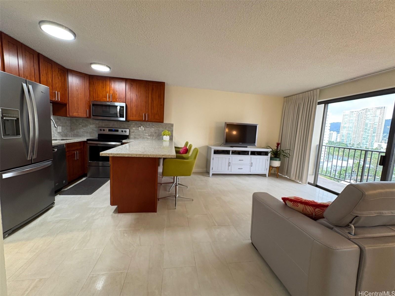 Four Paddle condo # 911, Honolulu, Hawaii - photo 13 of 19