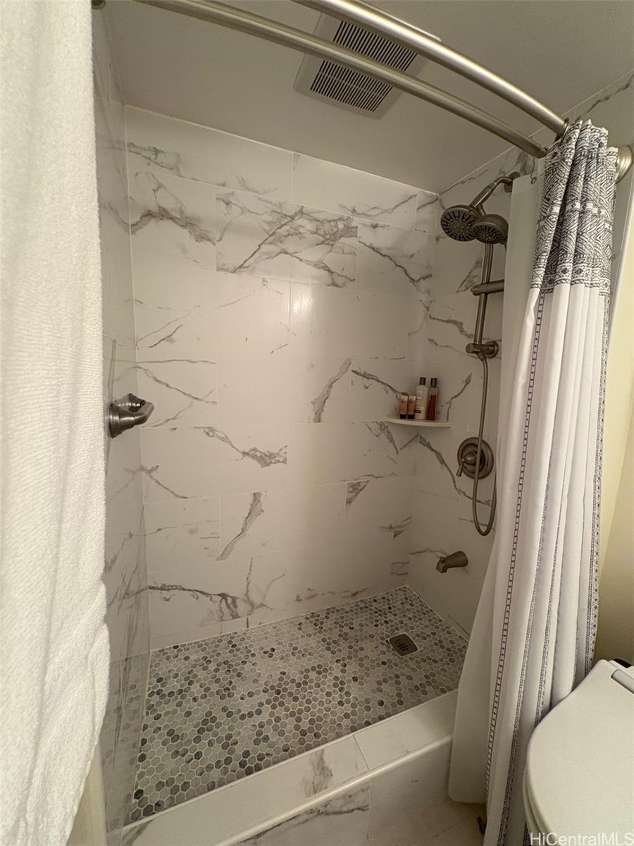 Four Paddle condo # 911, Honolulu, Hawaii - photo 7 of 19