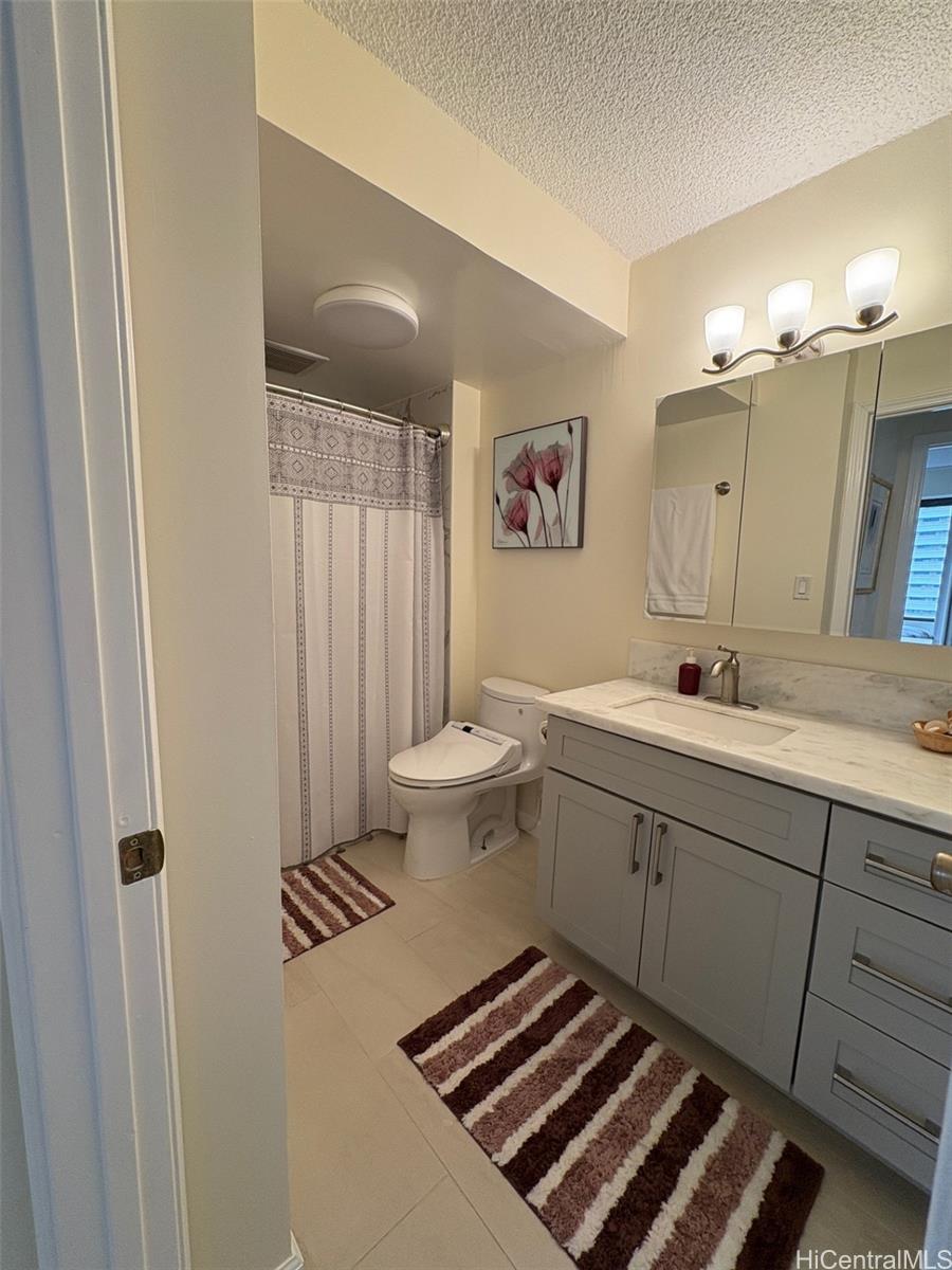 Four Paddle condo # 911, Honolulu, Hawaii - photo 8 of 19