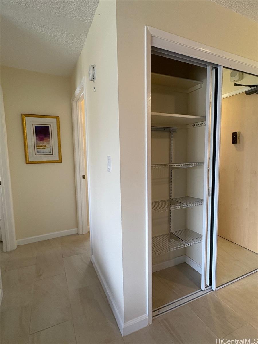 Four Paddle condo # 911, Honolulu, Hawaii - photo 10 of 19