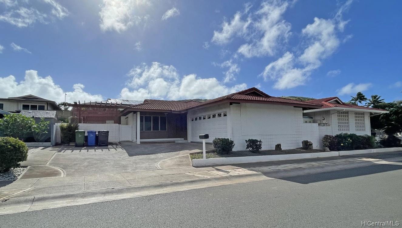 215 Hanamaulu Street Honolulu Hawaii Rental