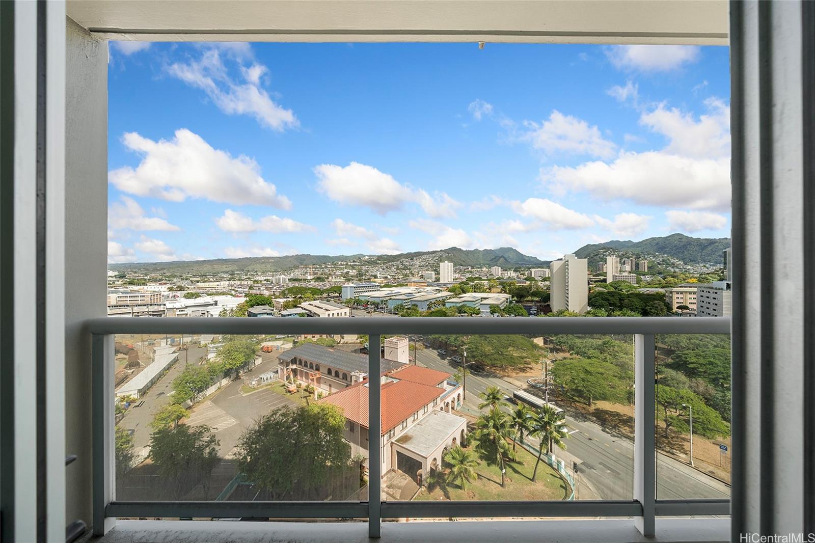 215 North King St condo # 1206, Honolulu, Hawaii - photo 13 of 21