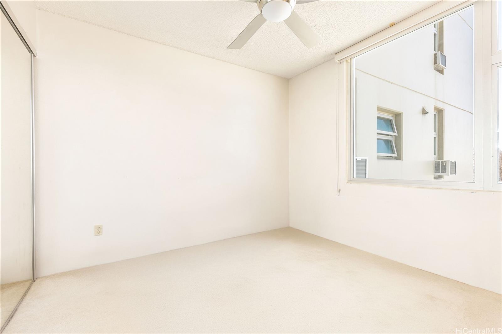 215 North King St condo # 1511, Honolulu, Hawaii - photo 13 of 23