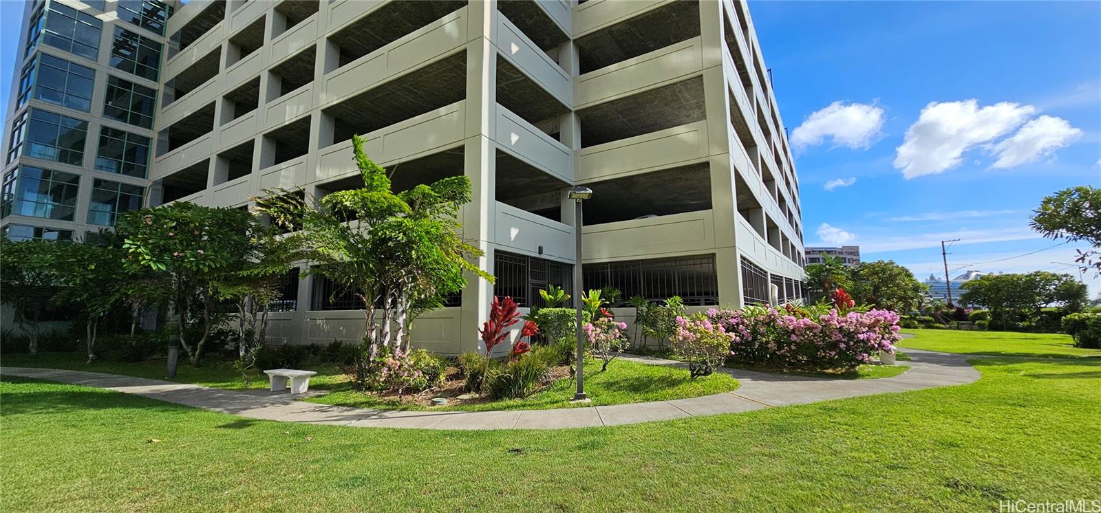 215 North King St condo # 1608, Honolulu, Hawaii - photo 12 of 14