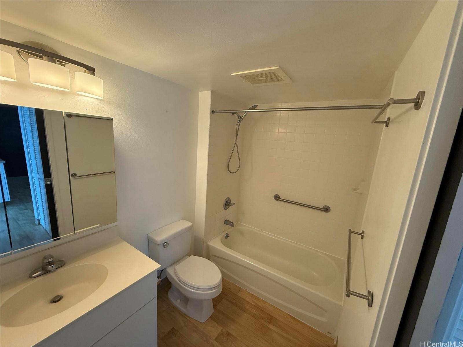 215 North King St condo # 2205, Honolulu, Hawaii - photo 5 of 9