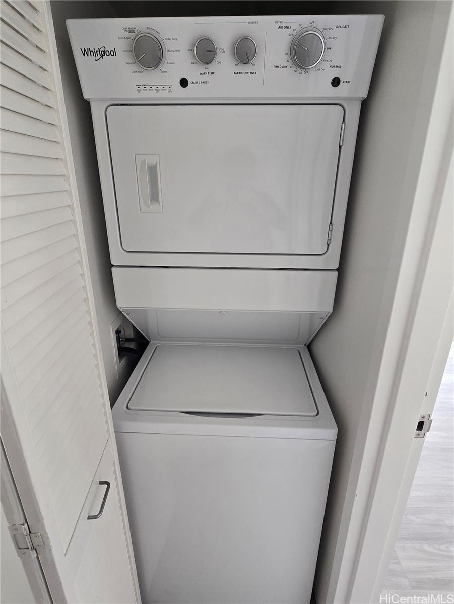 215 North King St condo # 303, Honolulu, Hawaii - photo 13 of 16