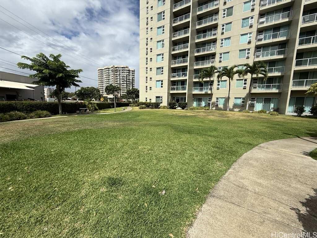 215 N King St Honolulu - Rental - photo 16 of 16