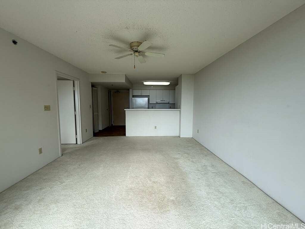 215 N King St Honolulu - Rental - photo 5 of 16