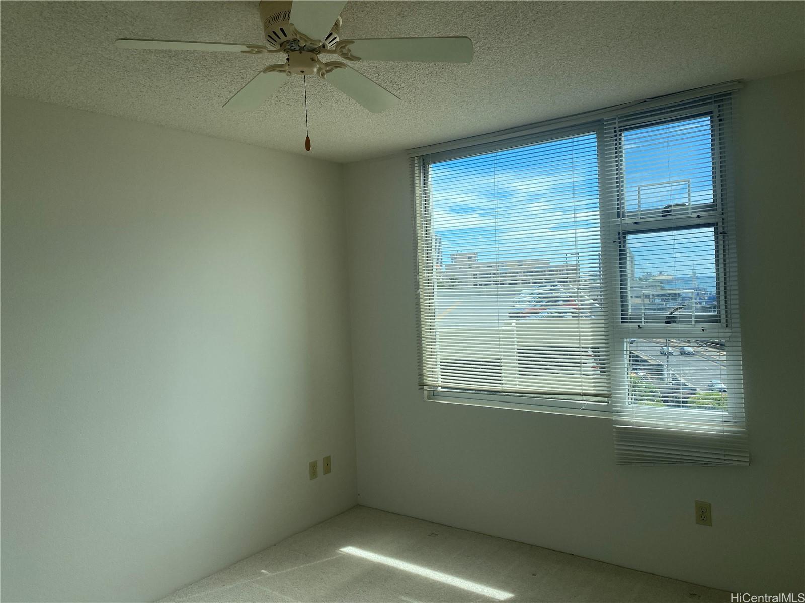 215 King Street Honolulu - Rental - photo 5 of 10