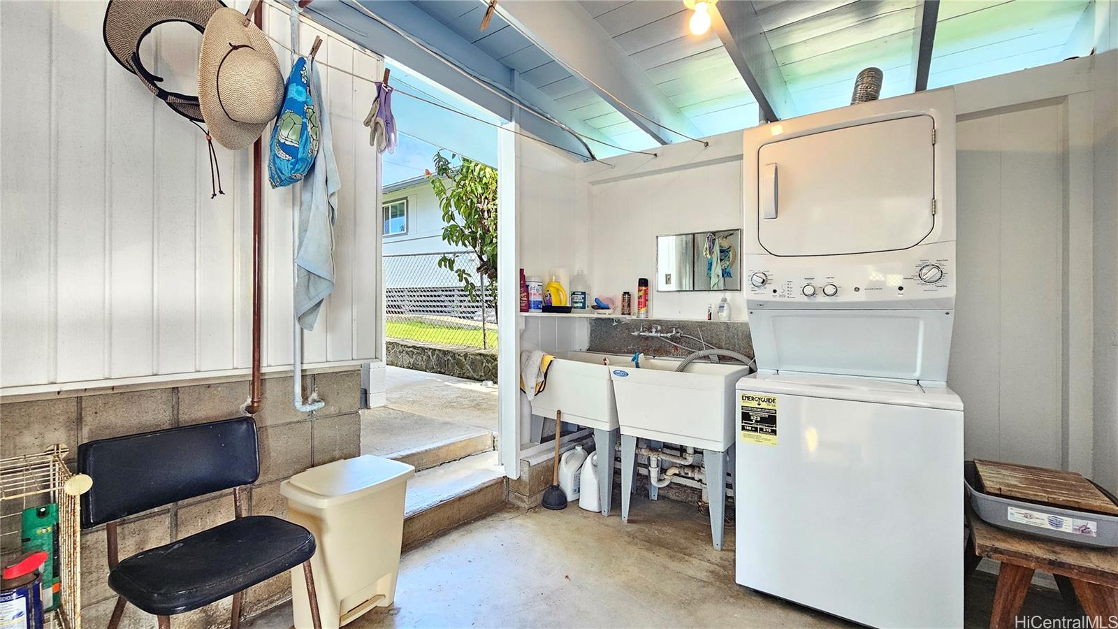 2150  Wilson Street Kalihi-upper, Honolulu home - photo 5 of 23