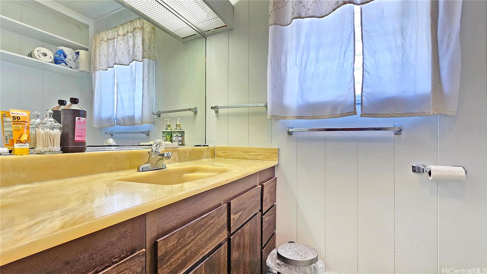 2150  Wilson Street Kalihi-upper, Honolulu home - photo 10 of 23