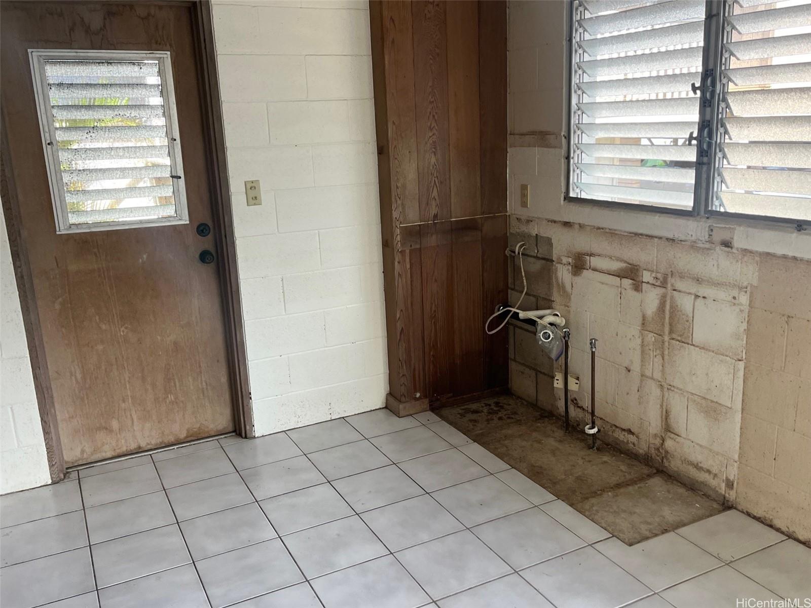 2153  Booth Road Pauoa Valley, Honolulu home - photo 12 of 20