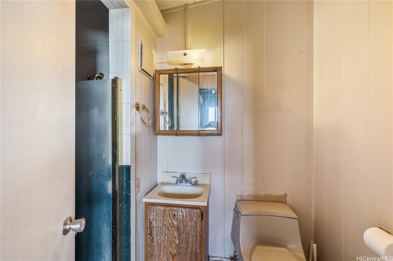 2160  Aamanu Street Pacific Palisades, PearlCity home - photo 19 of 25