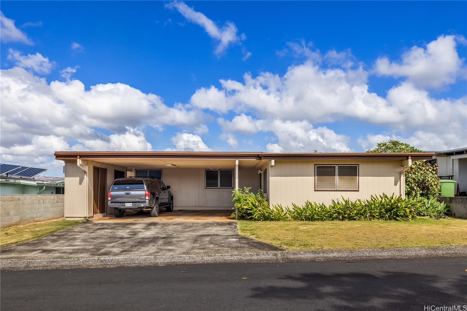 2160  Aamanu Street Pacific Palisades, PearlCity home - photo 25 of 25