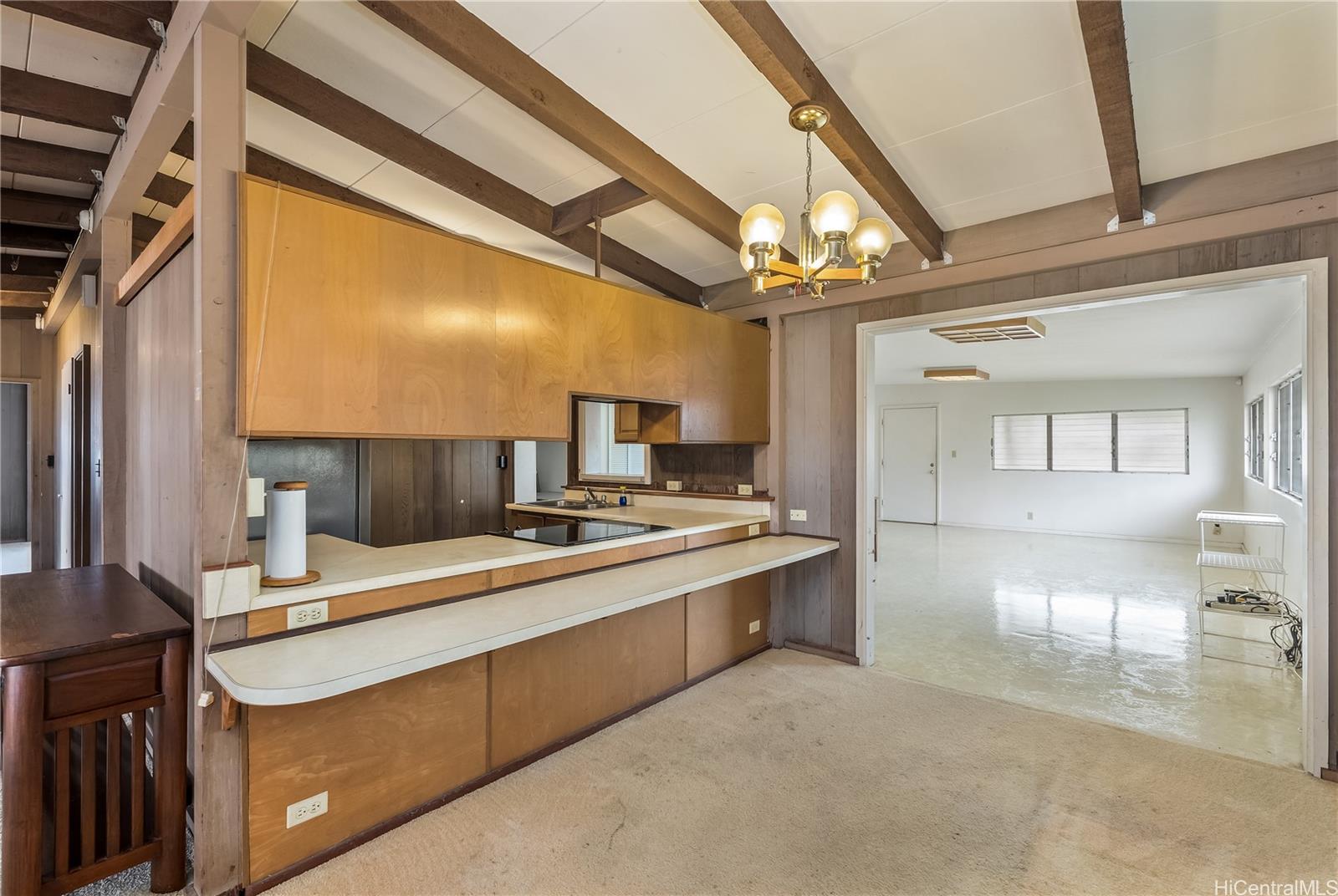 2160  Aamanu Street Pacific Palisades, PearlCity home - photo 4 of 25