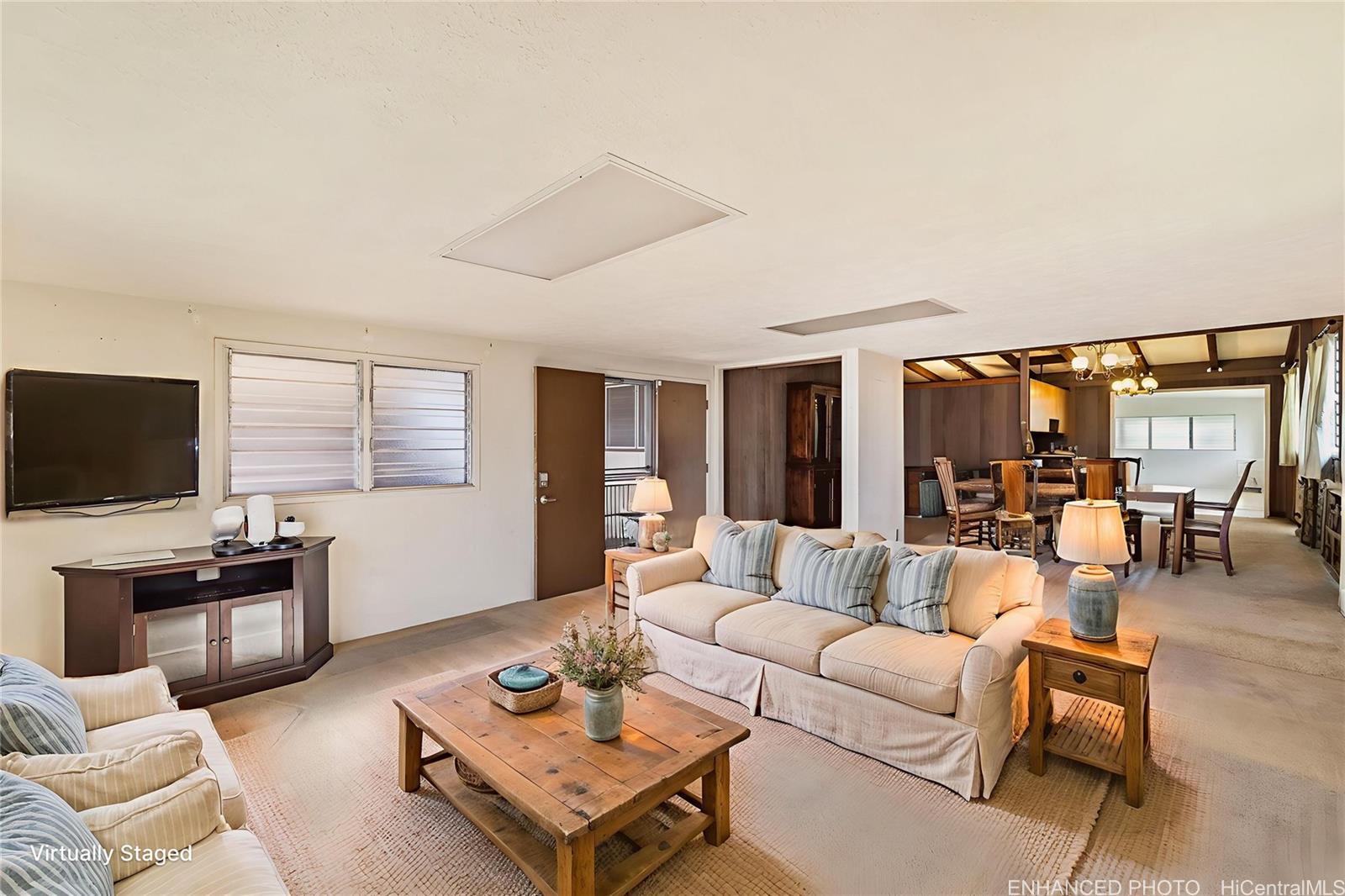 2160  Aamanu Street Pacific Palisades, PearlCity home - photo 7 of 25