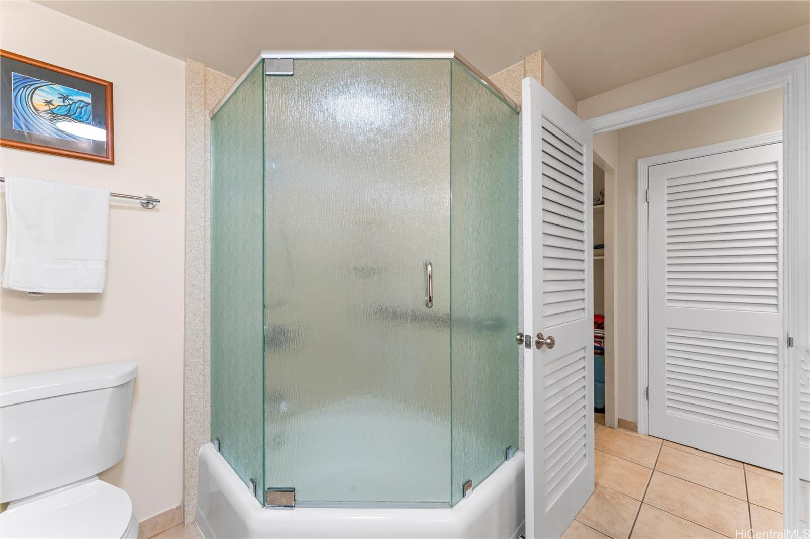 Waikiki Shore condo # 308, Honolulu, Hawaii - photo 20 of 25