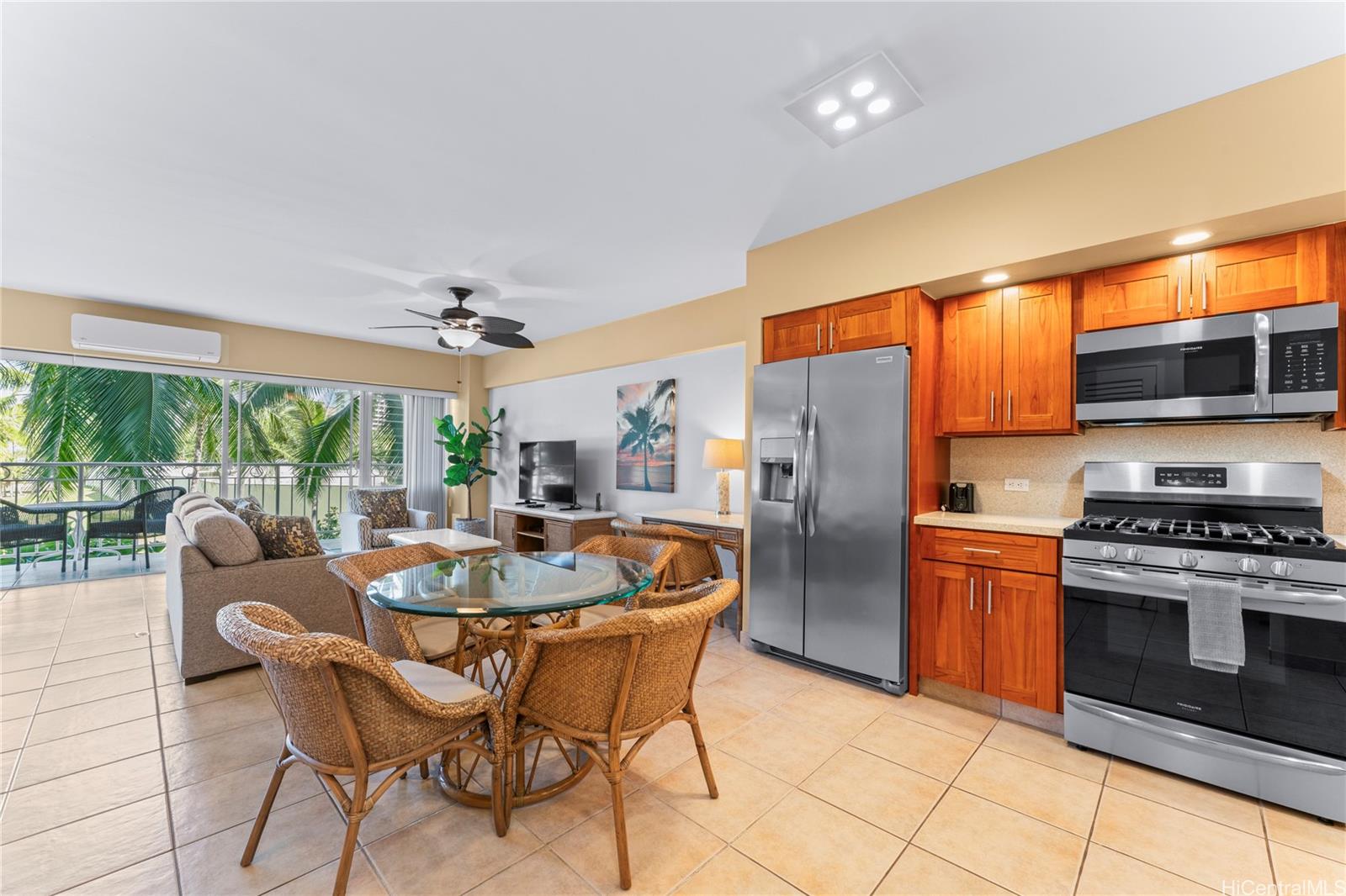 Waikiki Shore condo # 308, Honolulu, Hawaii - photo 5 of 25