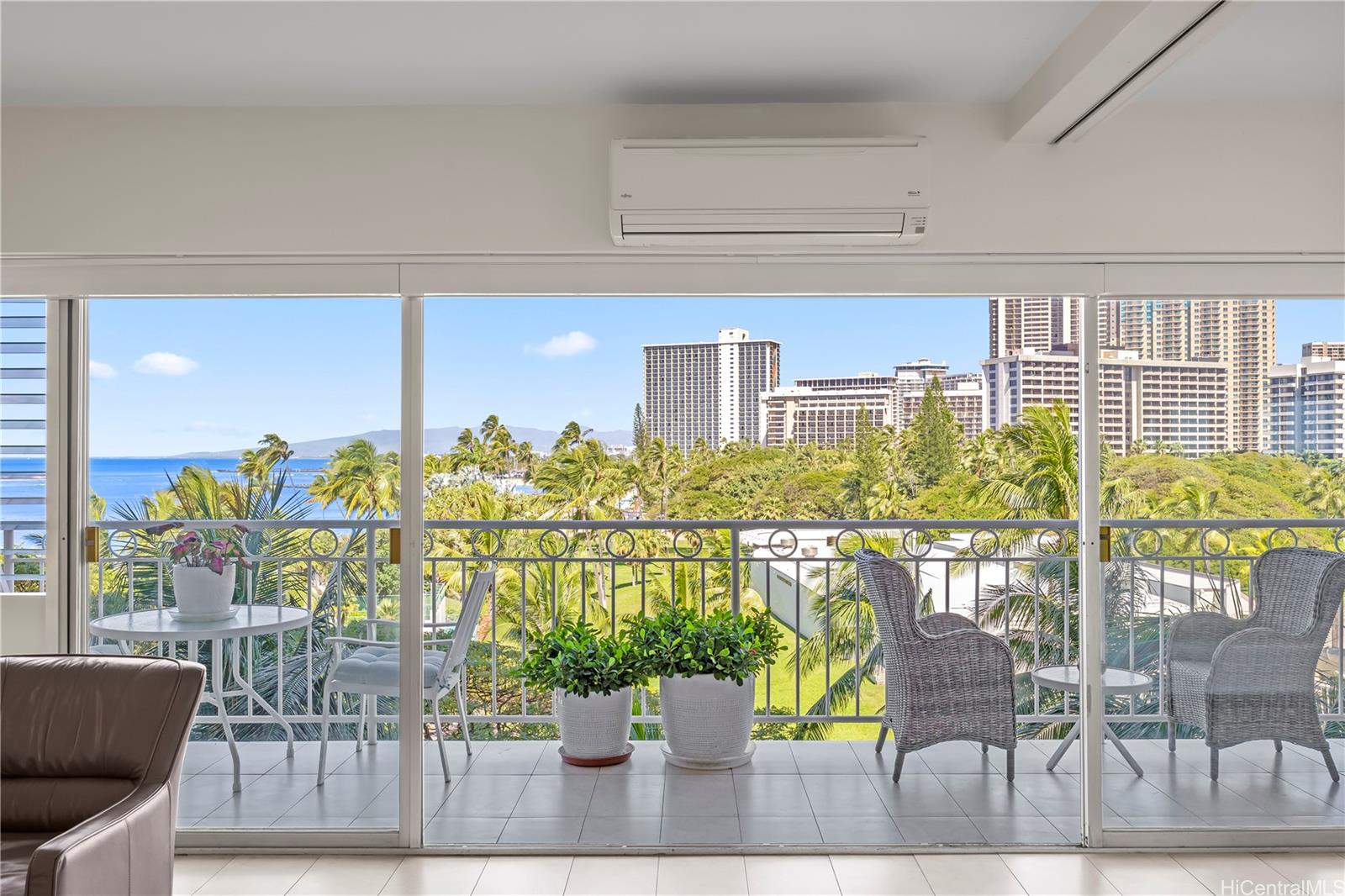 Waikiki Shore condo # 606, Honolulu, Hawaii - photo 8 of 20