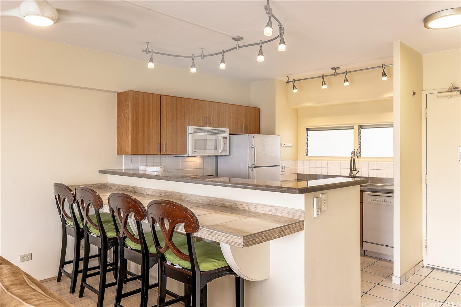 Waikiki Shore condo # 612, Honolulu, Hawaii - photo 20 of 20