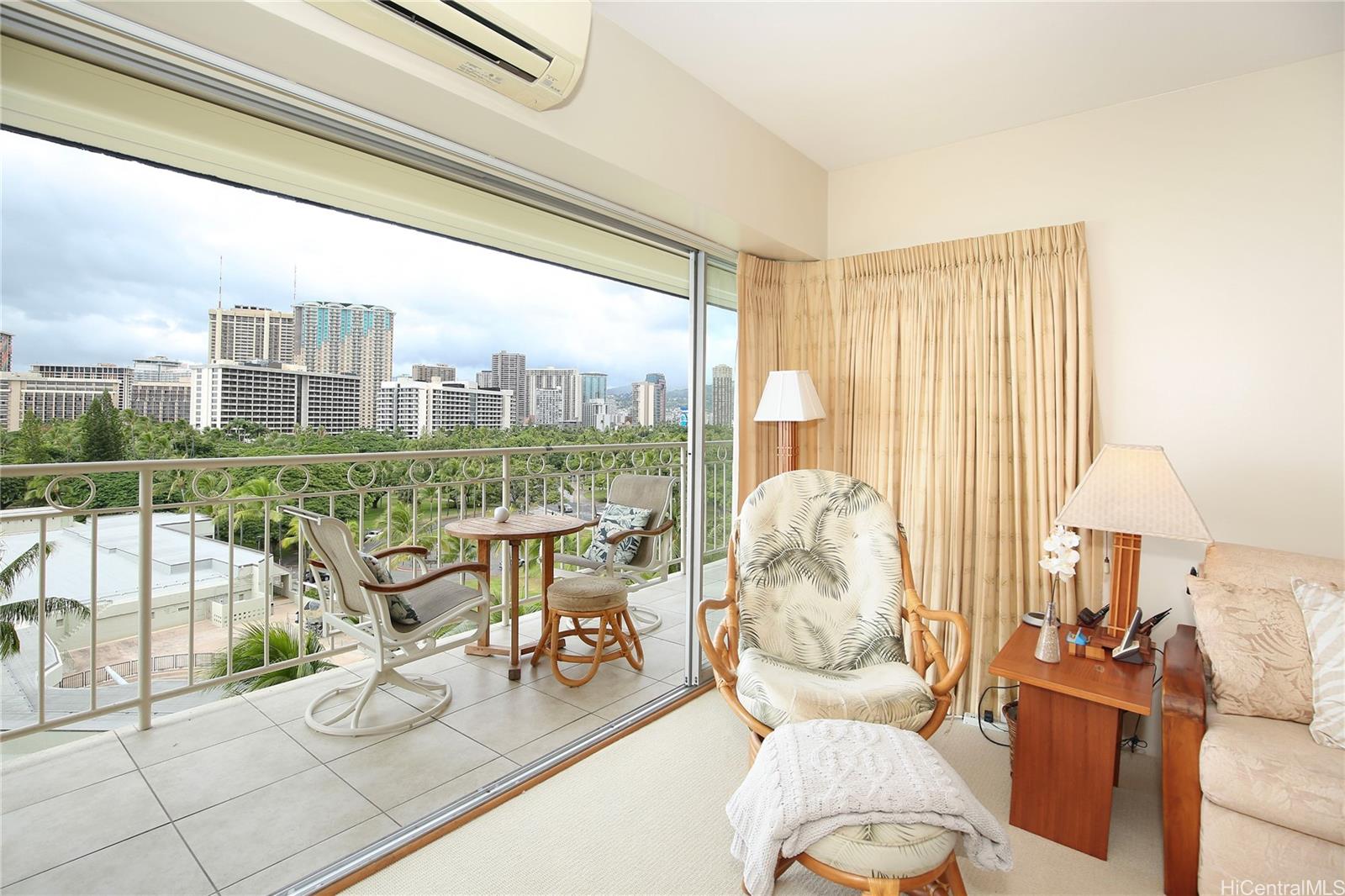 Waikiki Shore condo # 810, Honolulu, Hawaii - photo 6 of 18