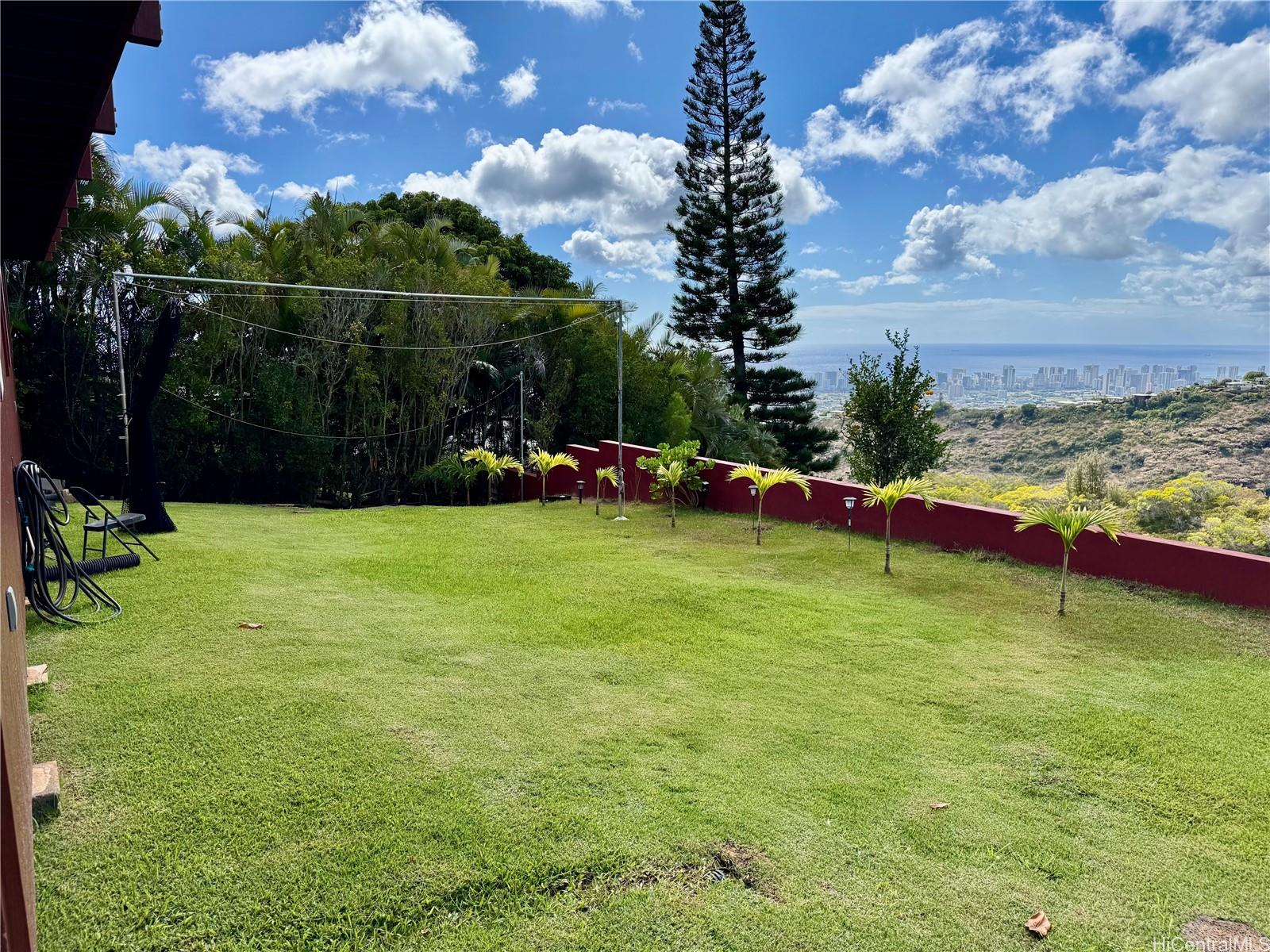 2164 Halekoa Dr Honolulu - Rental - photo 24 of 25