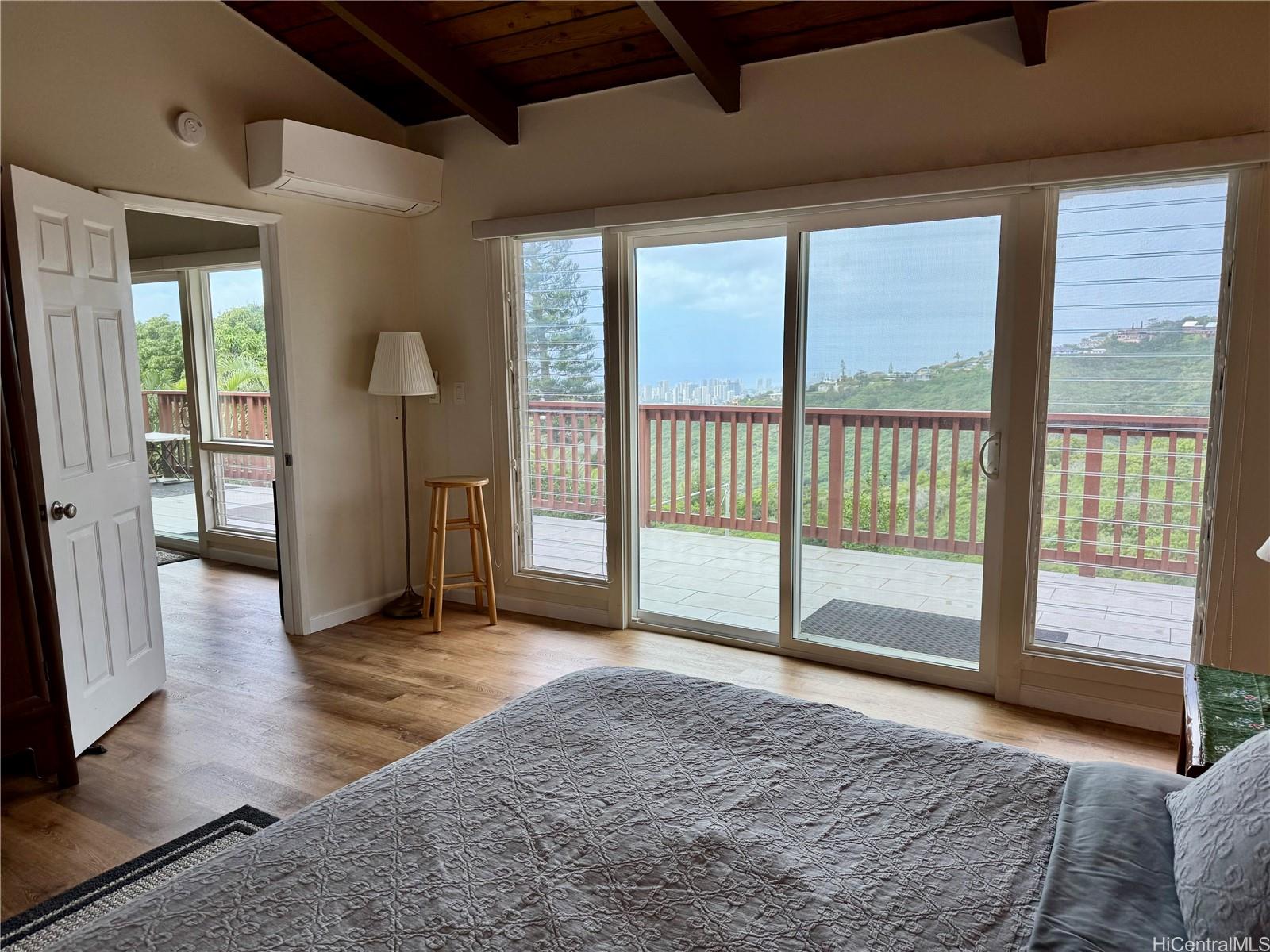 2164 Halekoa Dr Honolulu - Rental - photo 4 of 25