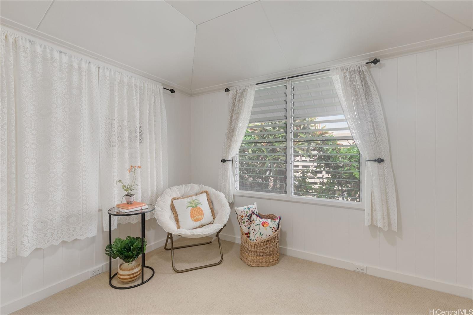 2166  Palolo Ave Palolo, Diamond Head home - photo 18 of 25