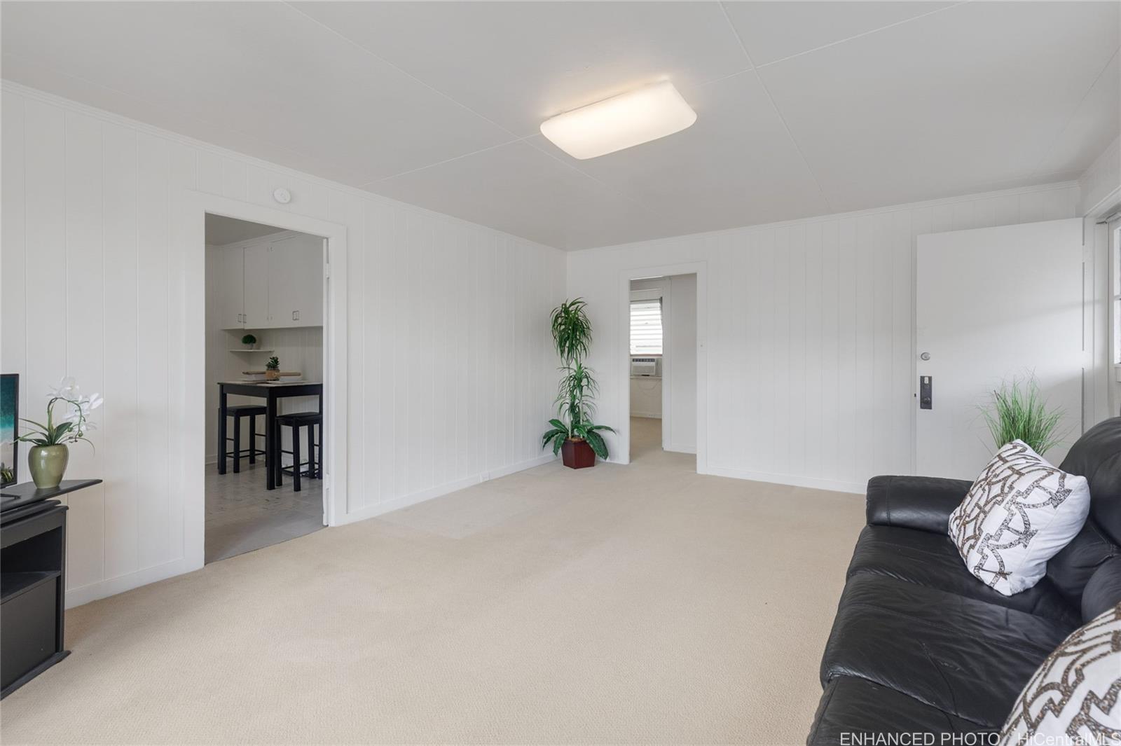 2166  Palolo Ave Palolo, Diamond Head home - photo 9 of 25