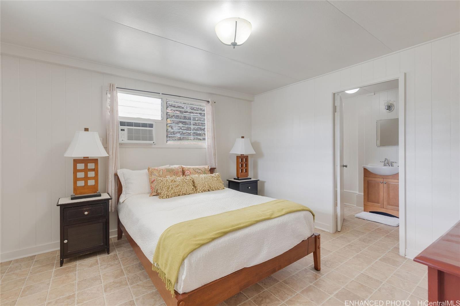 2166  Palolo Ave Palolo, Diamond Head home - photo 10 of 25