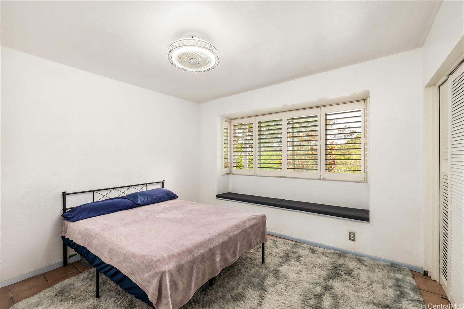 2168  Round Top Drive Makiki Heights, Honolulu home - photo 16 of 23