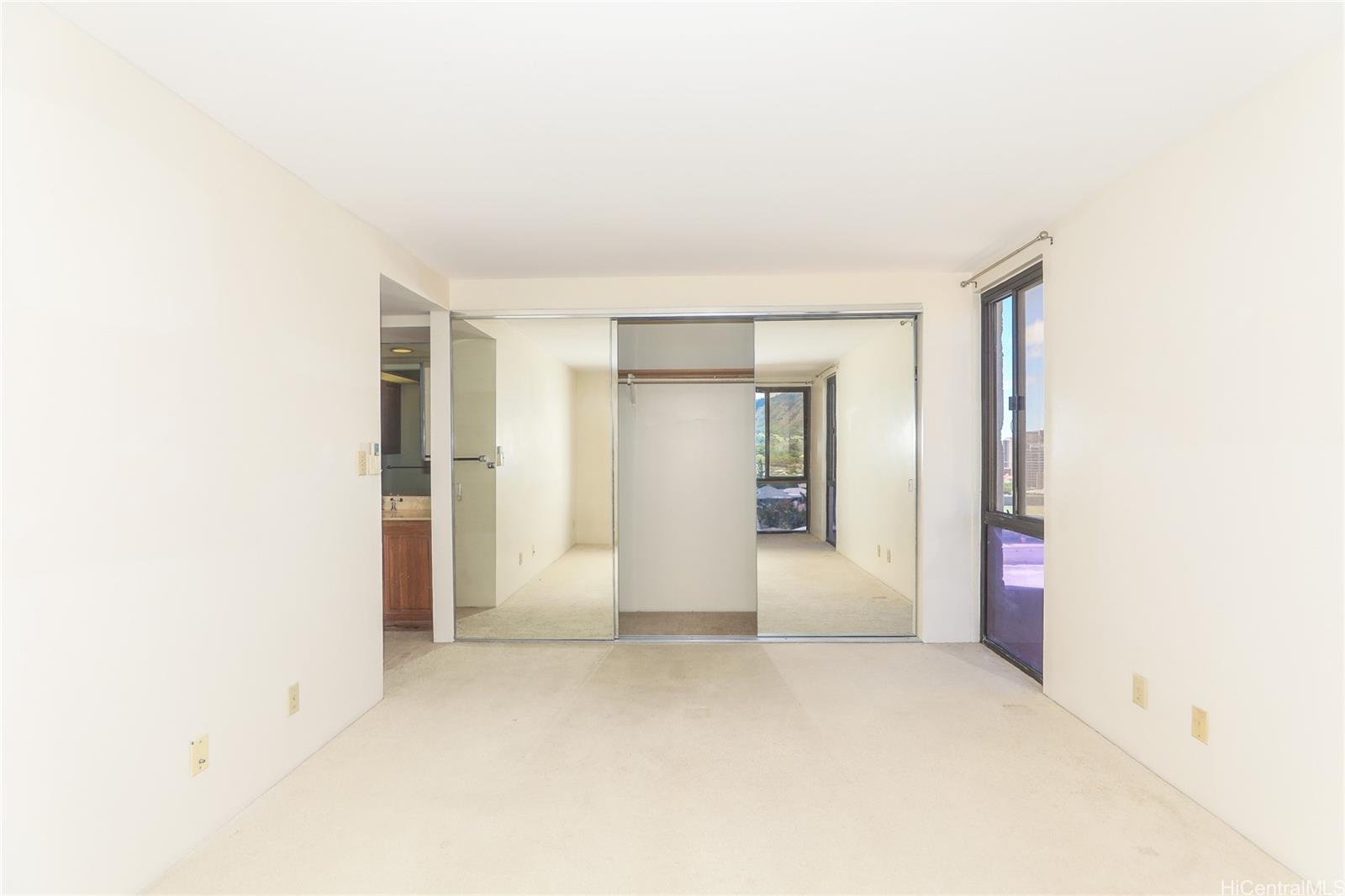 Dowsett Point condo # 101, Honolulu, Hawaii - photo 13 of 25