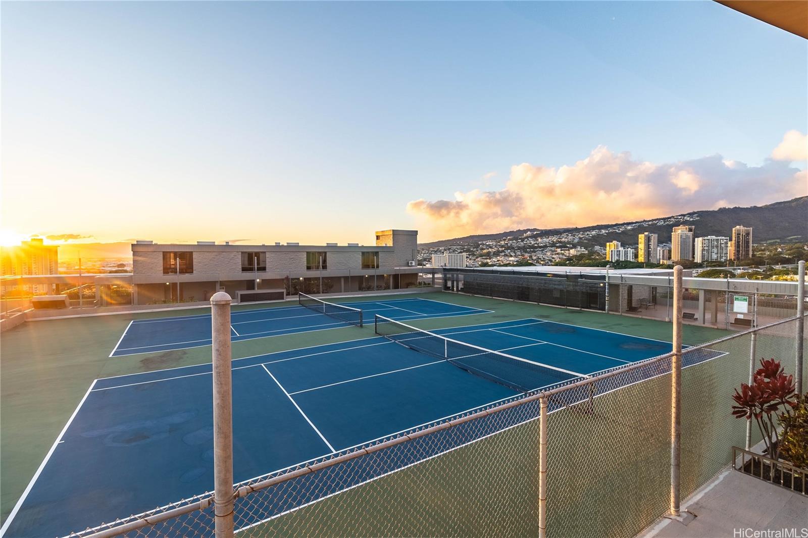 Dowsett Point condo # A2, Honolulu, Hawaii - photo 23 of 24