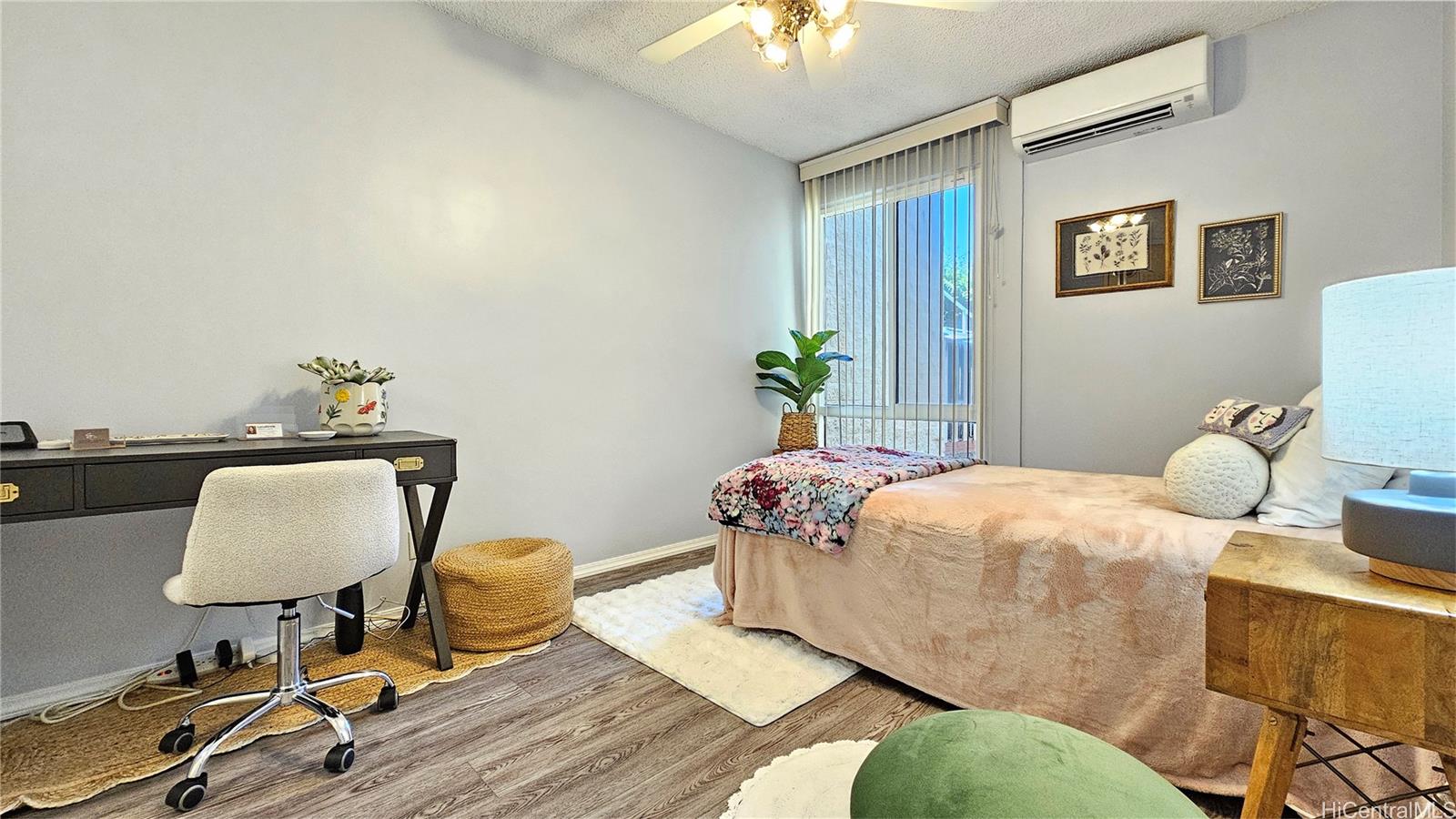 Dowsett Point condo # D16, Honolulu, Hawaii - photo 11 of 25