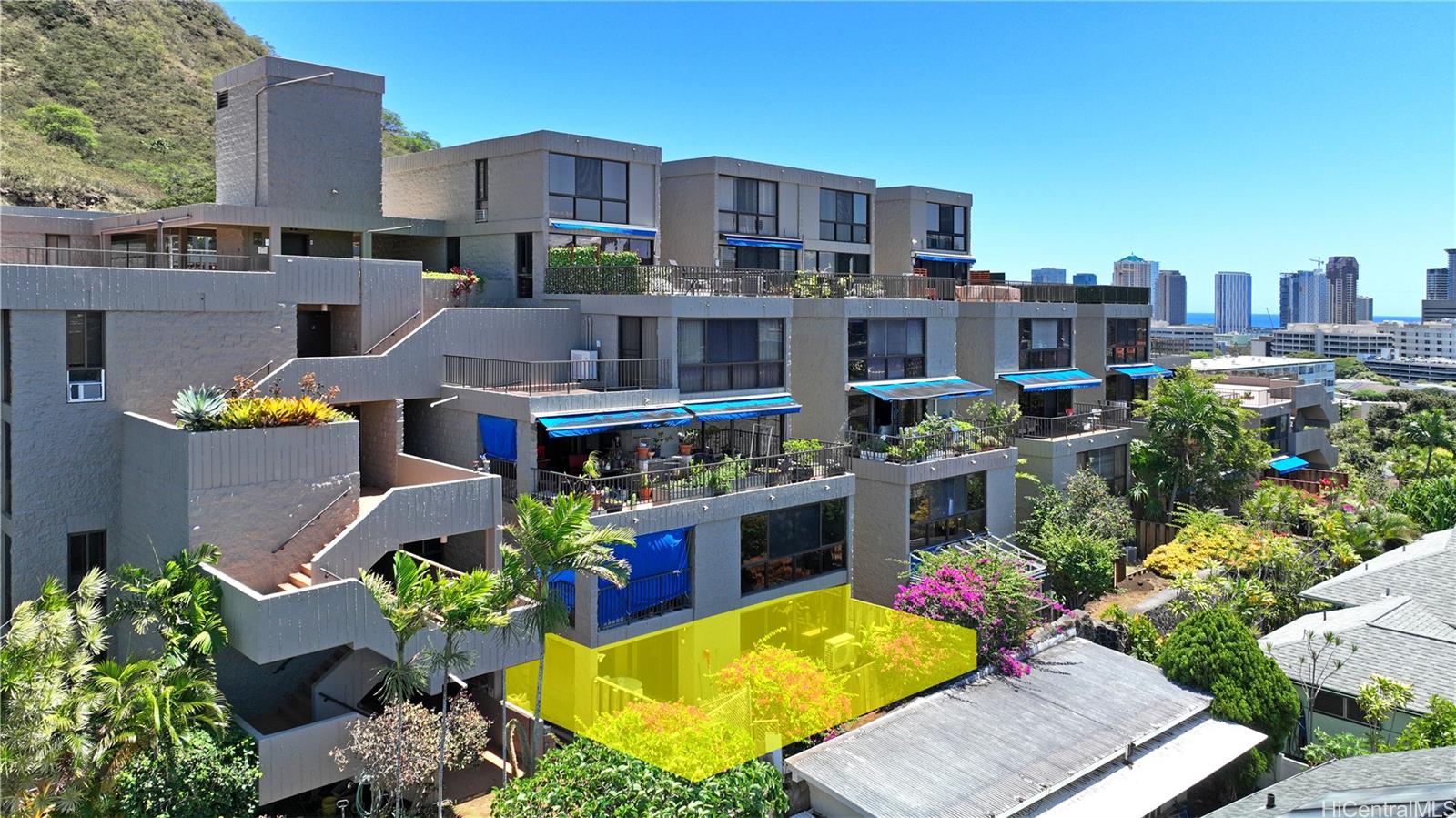 Dowsett Point condo # D16, Honolulu, Hawaii - photo 20 of 25