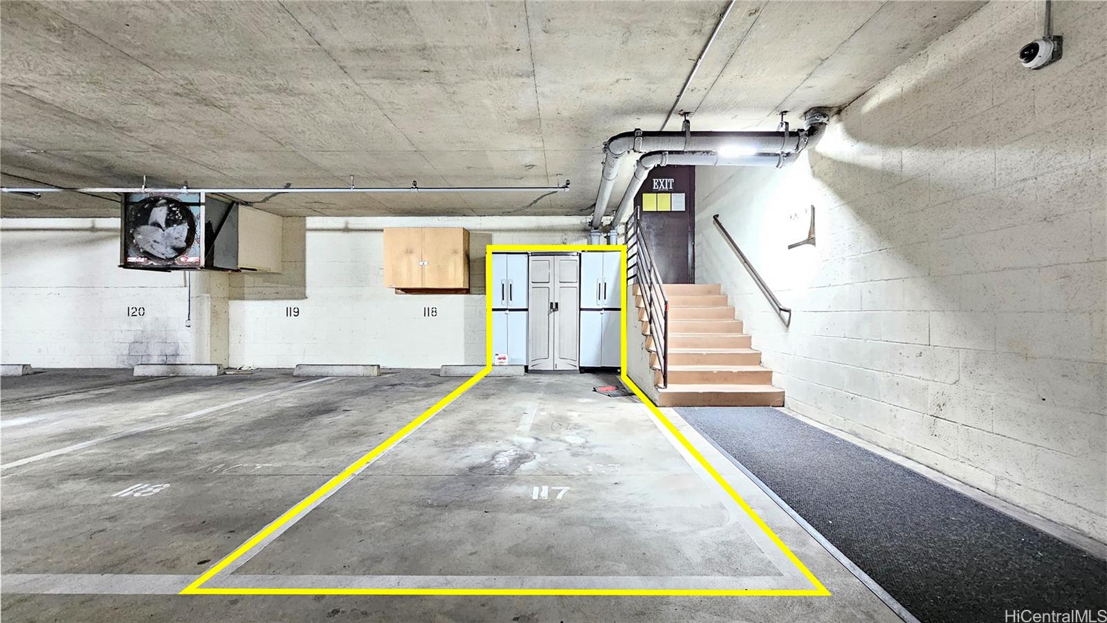 Dowsett Point condo # D16, Honolulu, Hawaii - photo 23 of 25