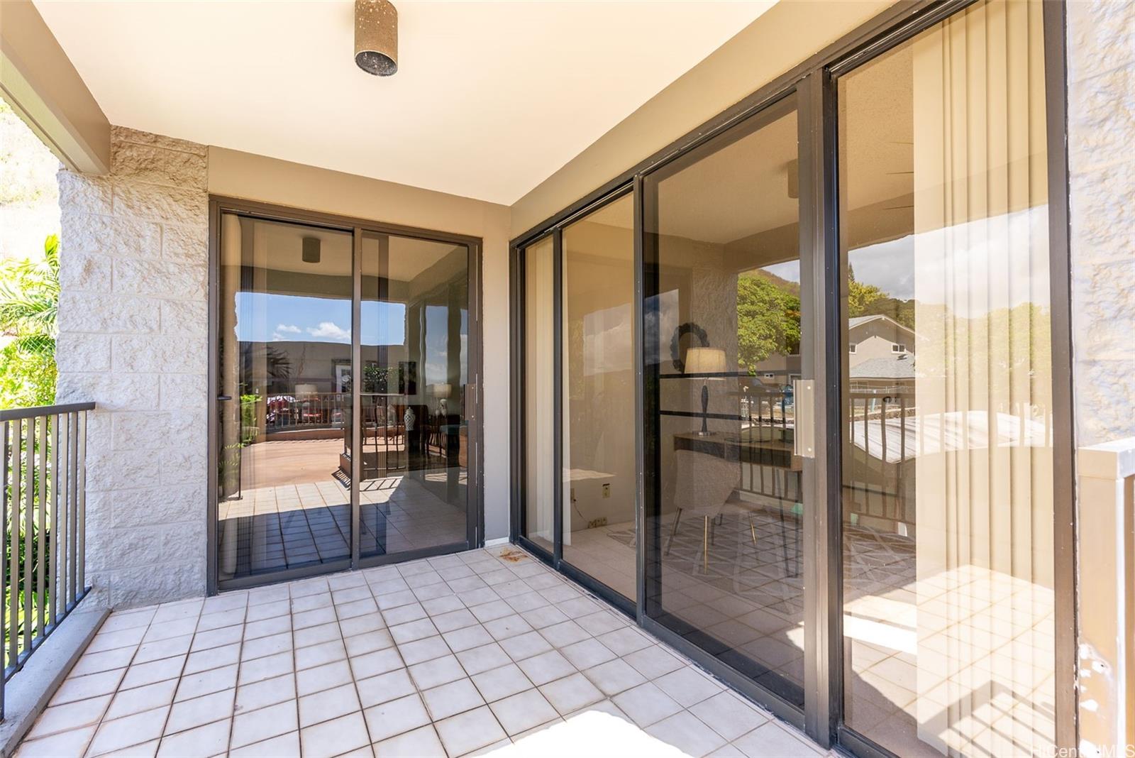 Dowsett Point condo # M10, Honolulu, Hawaii - photo 16 of 25