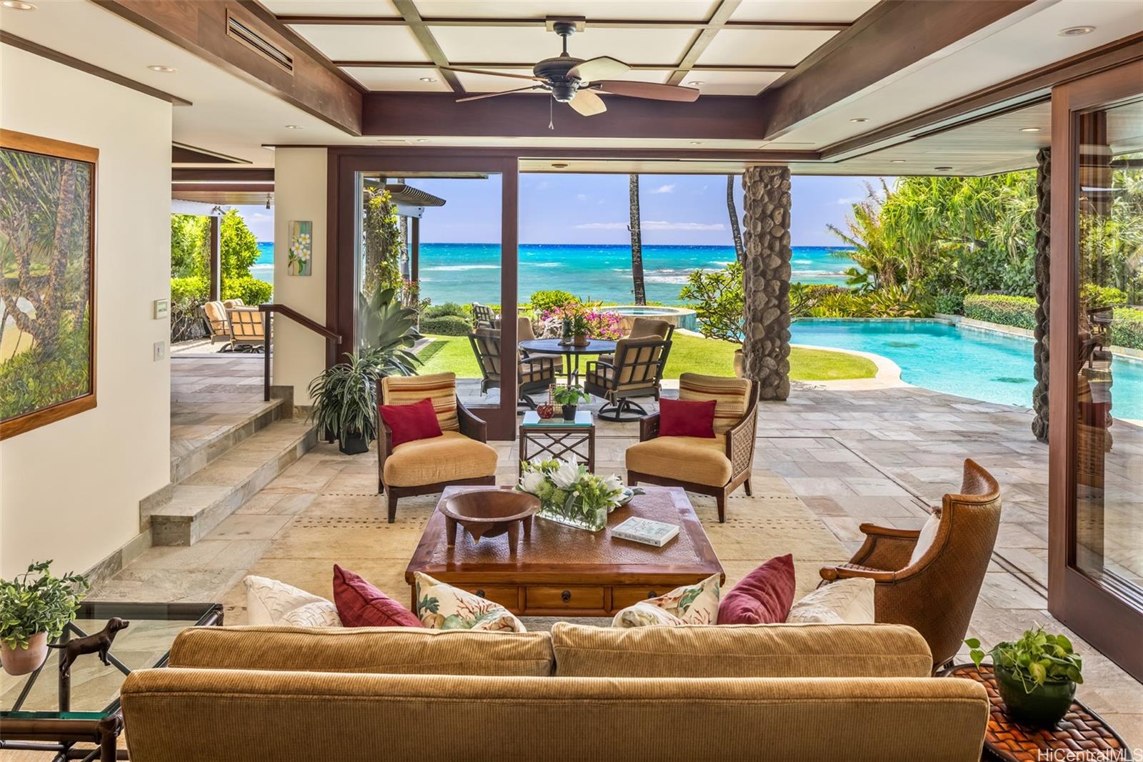 218  Kaalawai Place Diamond Head, Diamond Head home - photo 5 of 19