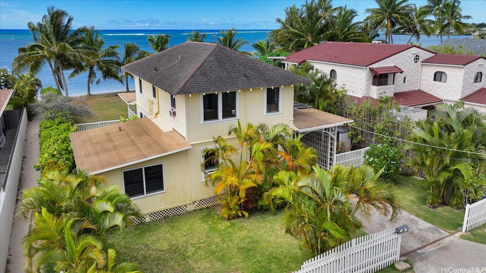 218  Paiko Drive Paiko Lagoon, Diamond Head home - photo 3 of 25