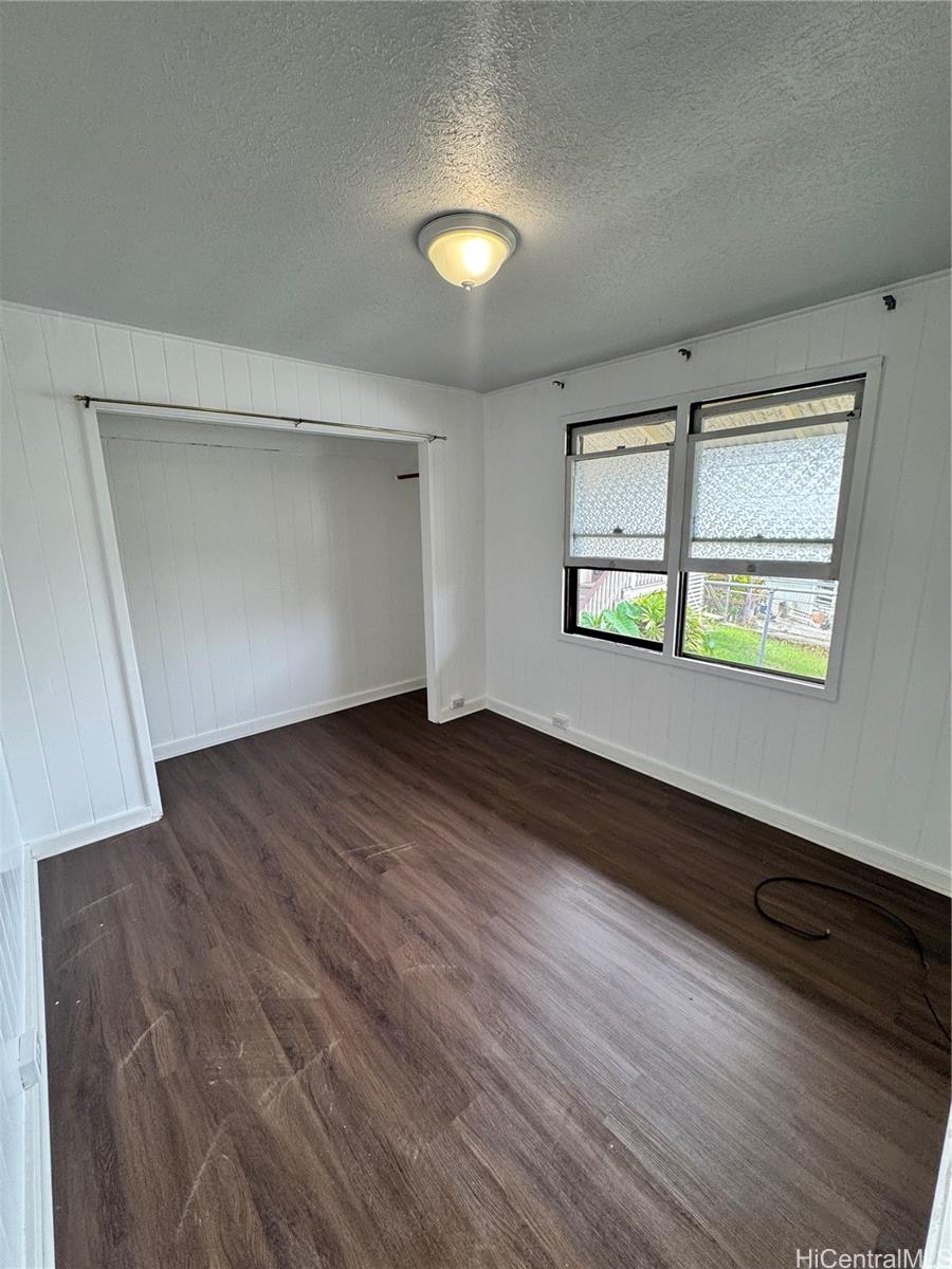 219 Auwaiolimu St Honolulu - Rental - photo 8 of 9