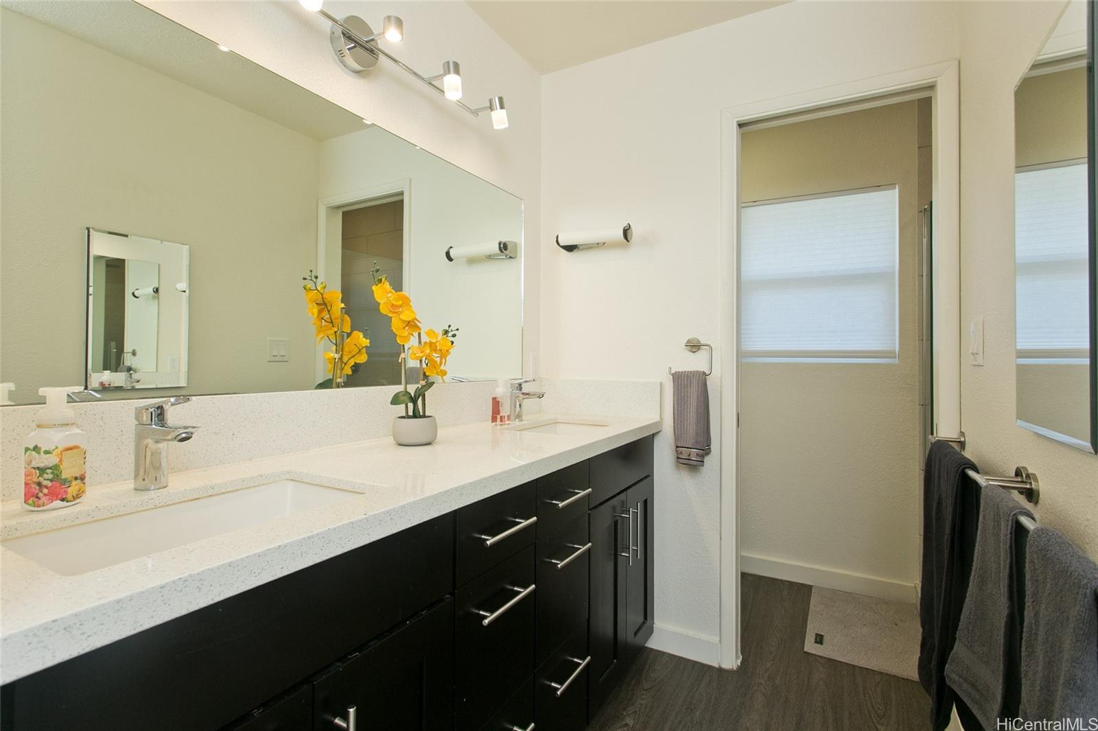 2190  Wilson Street Kalihi-upper, Honolulu home - photo 7 of 21