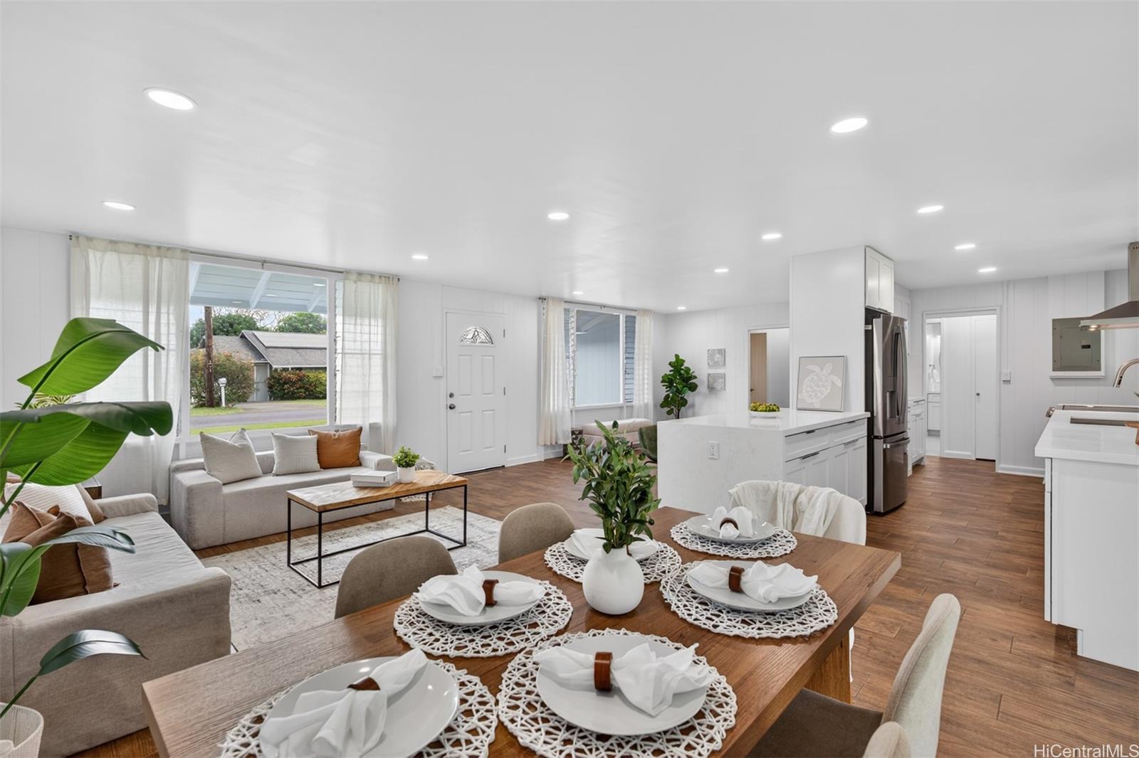 220  Kaha Street Koolaupoko, Kailua home - photo 5 of 25