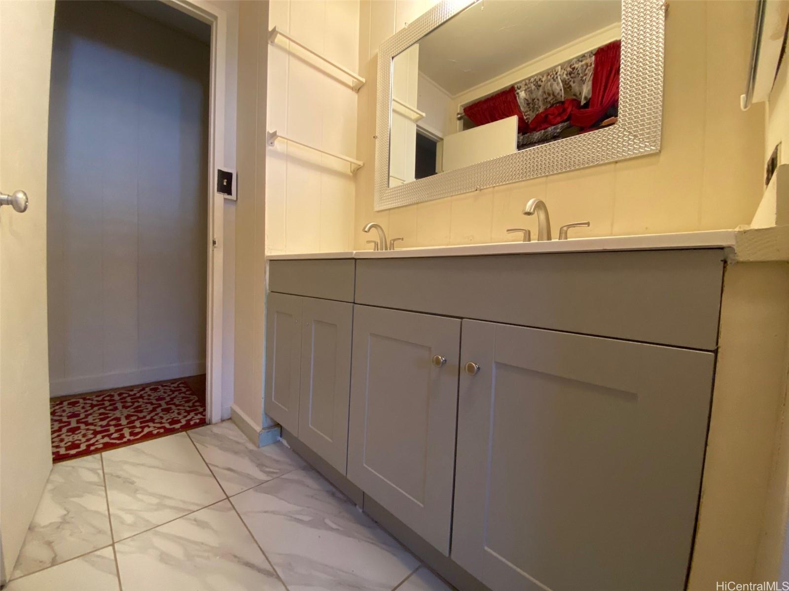 2202  Wilson Street Kalihi-upper, Honolulu home - photo 11 of 20