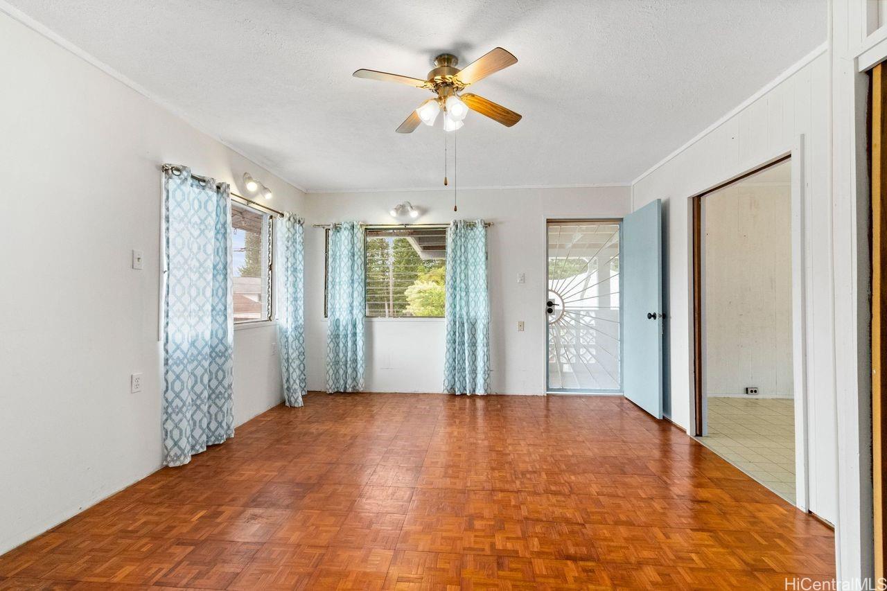 2206-R  California Ave Wahiawa Heights, Central home - photo 5 of 11