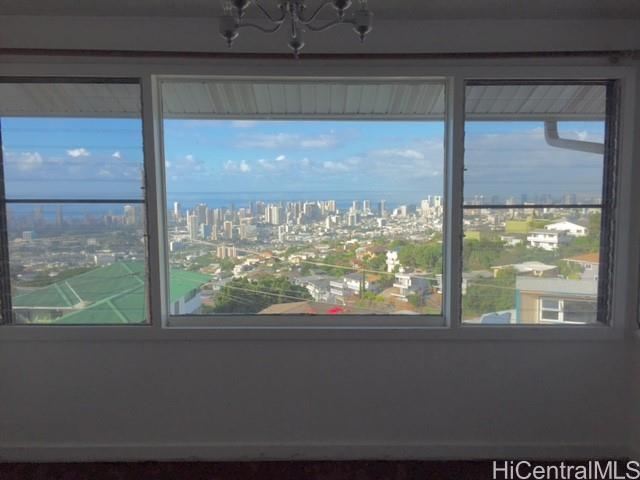 2207 St Louis Drive Honolulu - Rental - photo 3 of 17